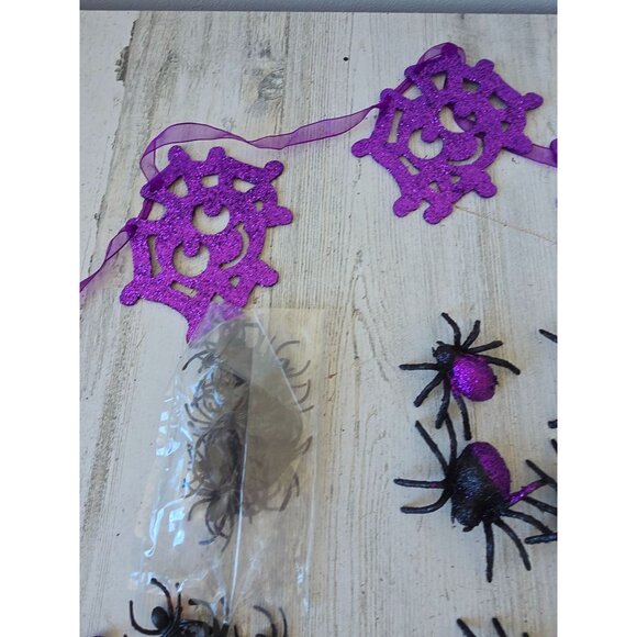 Purple glitter spider Halloween Garland figurine sparkle set - Picture 5 of 9